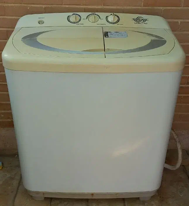 ماشین لباس شویی دوقلو|ماشین لباسشویی و خشککن لباس|فولادشهر, مسکن مهر فولادشهر|دیوار