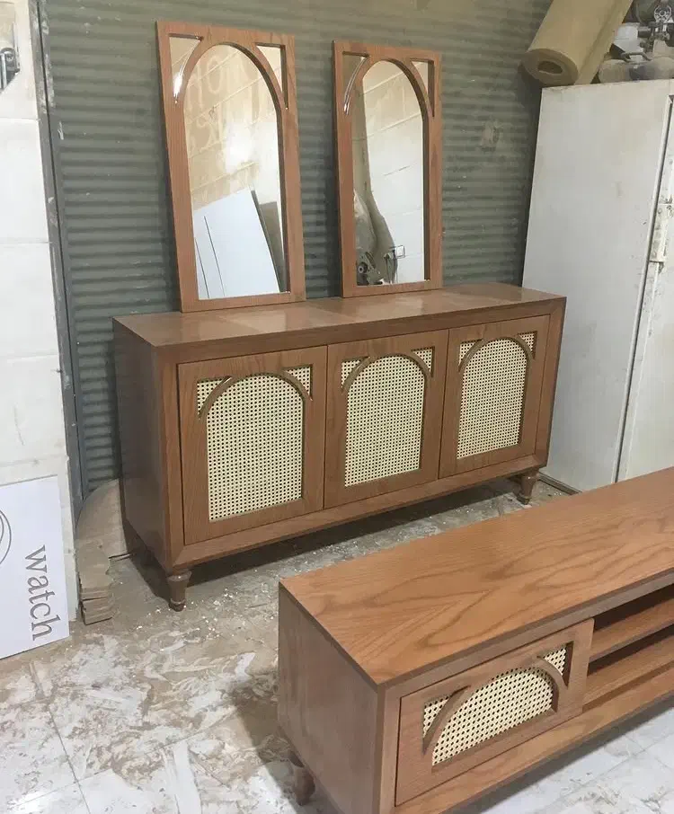 آینه کنسول و میزتیوی گنبدی حصیرخور|بوفه، ویترین، کنسول|بهارستان, |دیوار