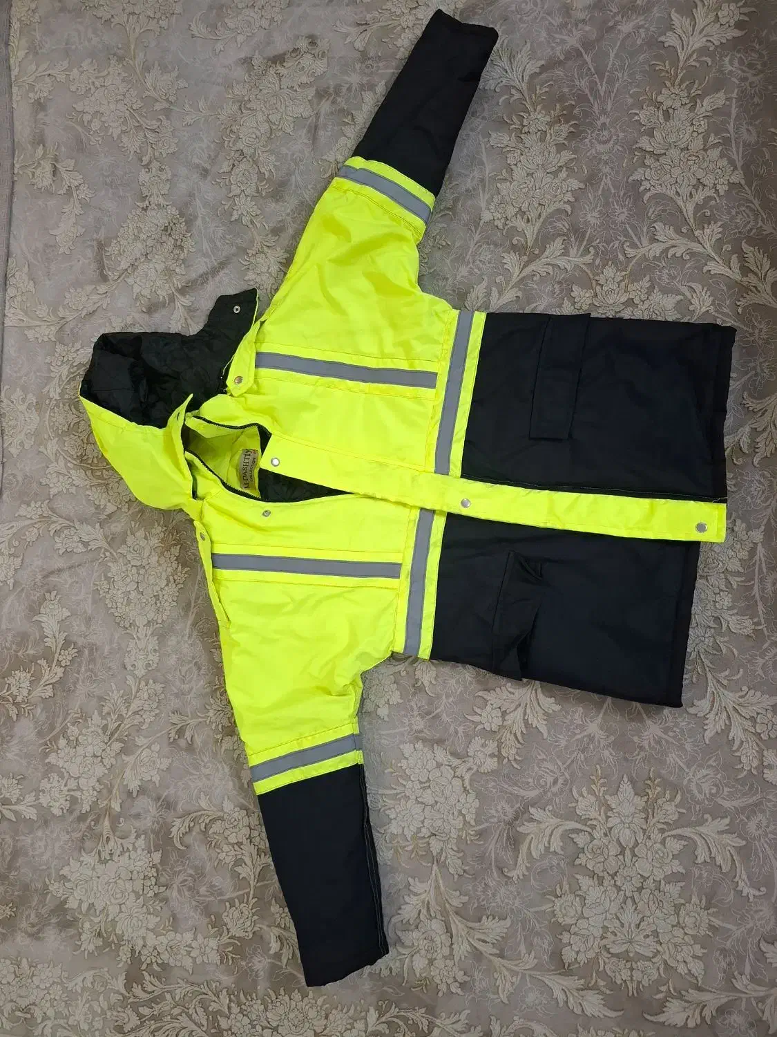 کاپشن ضدآب شبرنگ|لباس|تهران, امام زاده عبدالله|دیوار