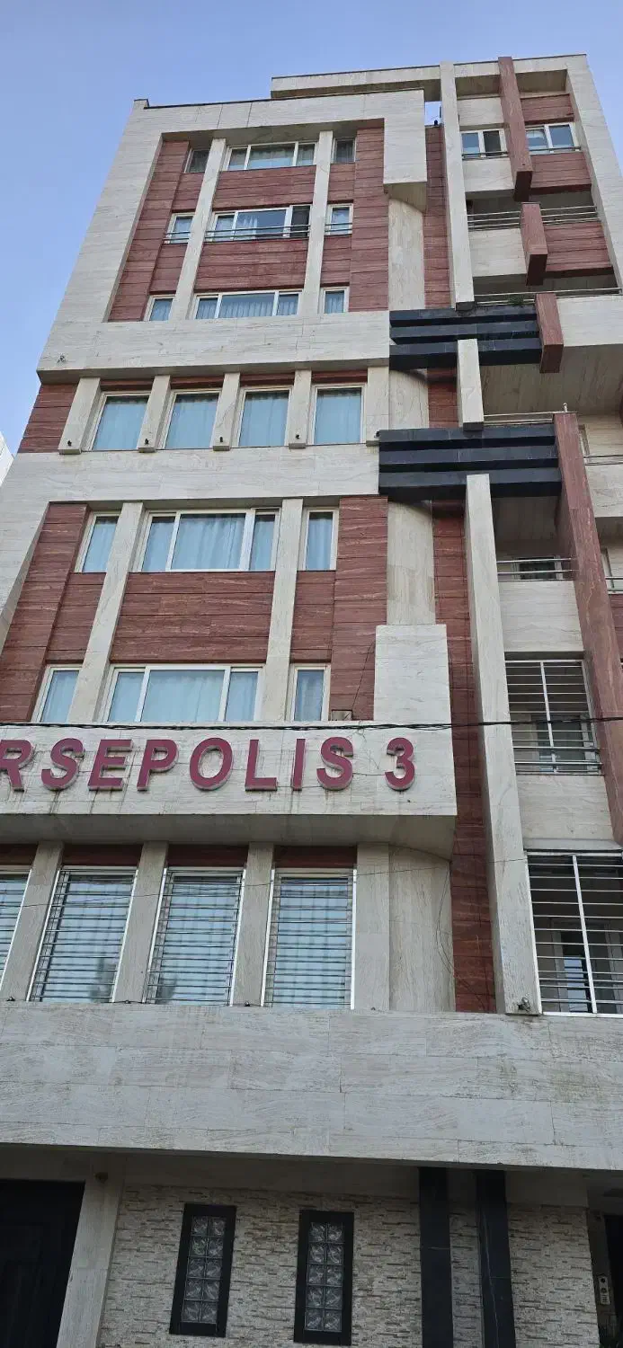 کاردرارتفاع بدون داربست کار در ارتفاع پیچ تورینانو|خدمات پیشه و مهارت|کرمانشاه, |دیوار