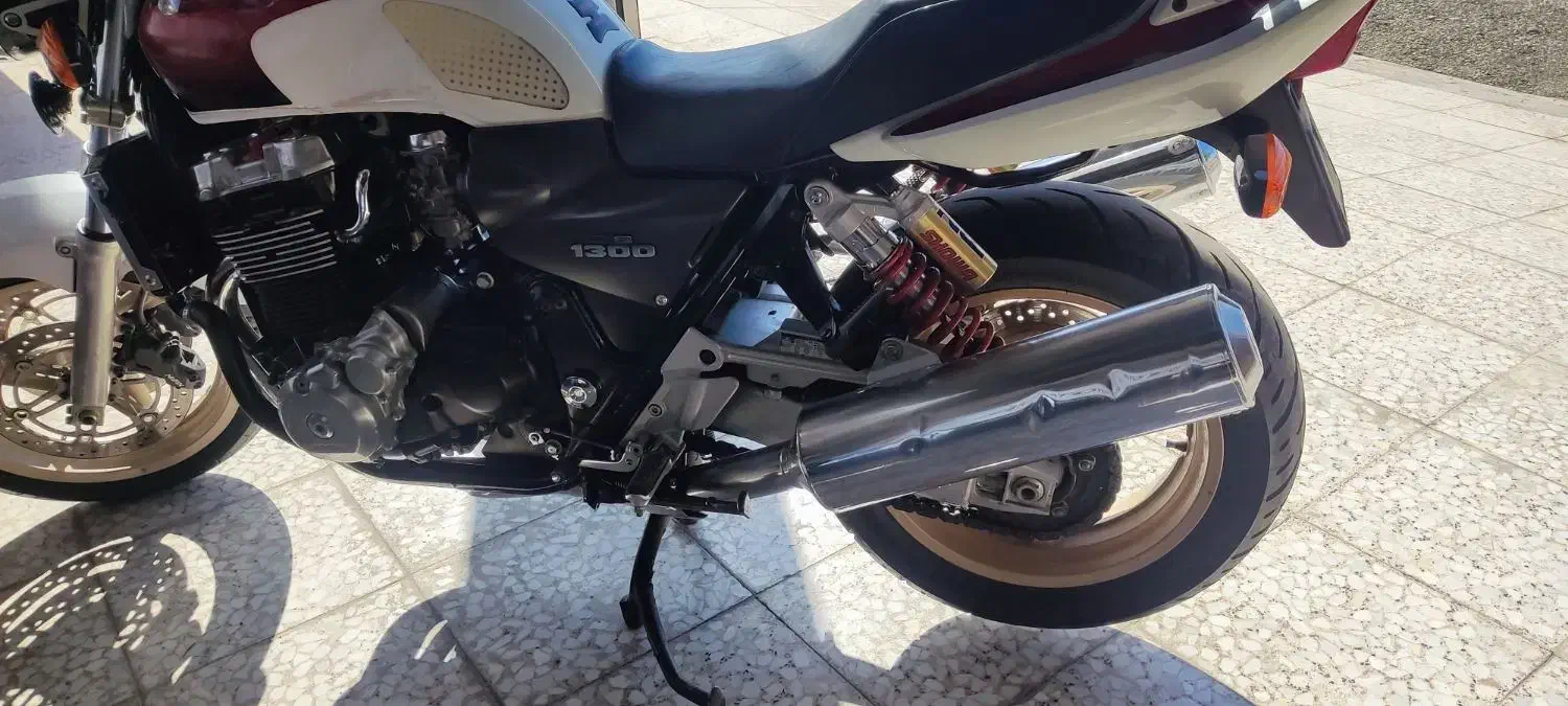 سیبی1300|موتورسیکلت|اهواز, طالقانی|دیوار