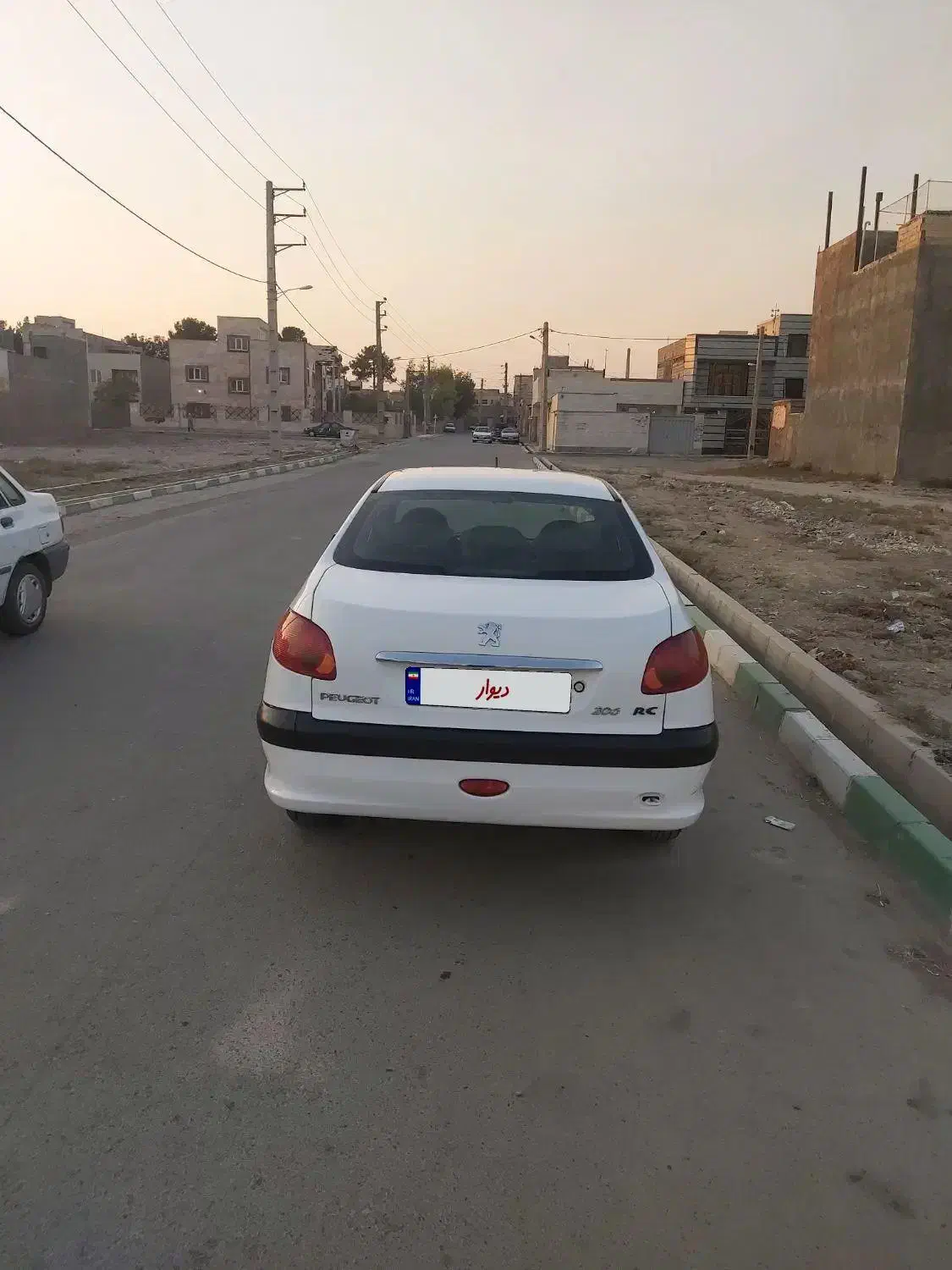 206 صندوق دار SDمدل ۹۶|خودرو سواری و وانت|قرچک, شهرک گلها|دیوار