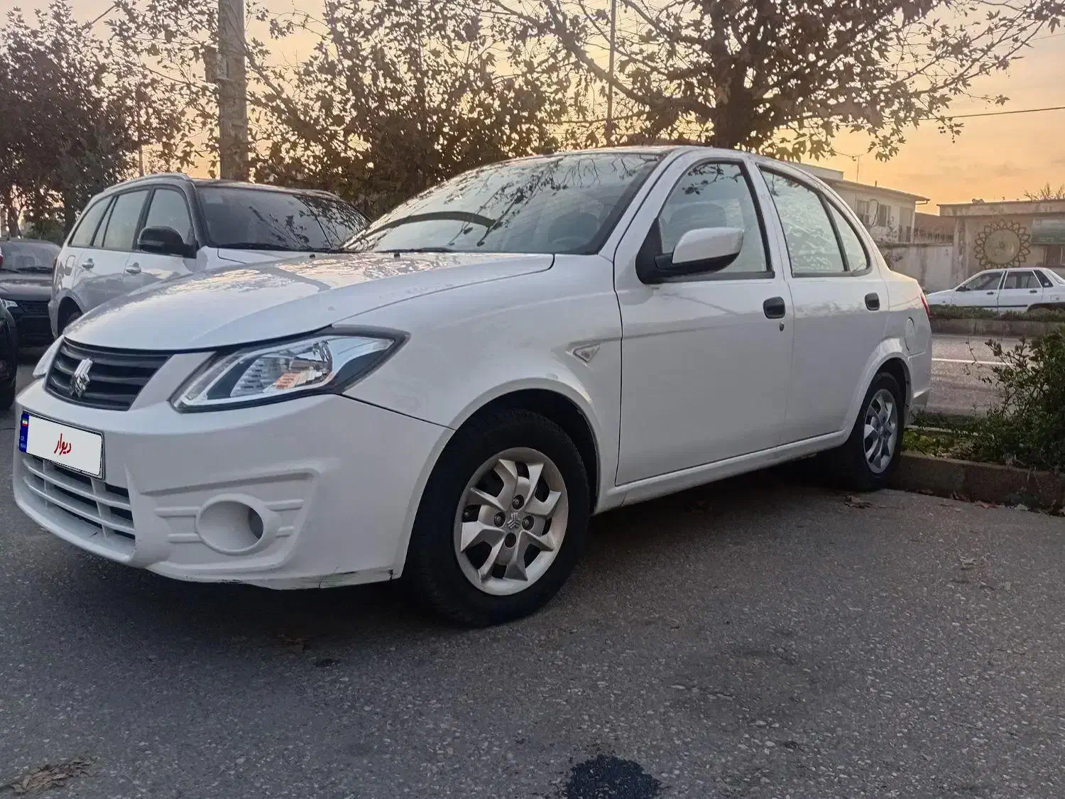 ساینا ۹۸|خودرو سواری و وانت|گنبد کاووس, |دیوار