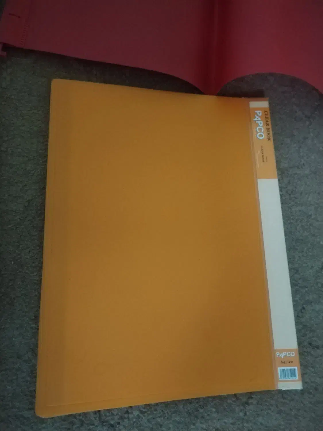 تعدادی کلربوک کاغذ رنگی کاغذ A5 و کاور|لوازم التحریر|اصفهان, خانه اصفهان|دیوار