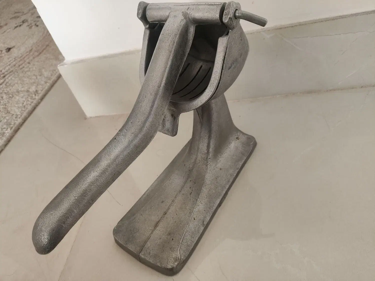 آبمیوه گیری دستی|آبمیوه‌گیر و آب‌مرکبات‌گیر|سبزوار, توحیدشهر|دیوار