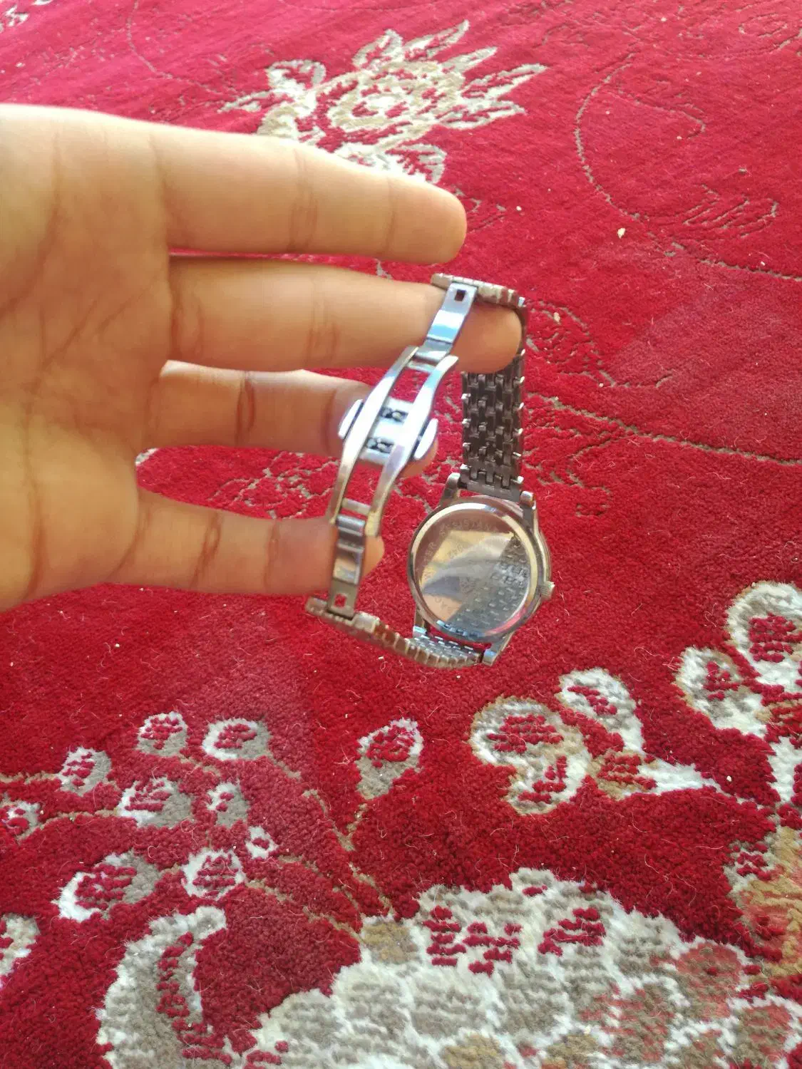 ساعت ورساچ|ساعت|یاسوج, |دیوار