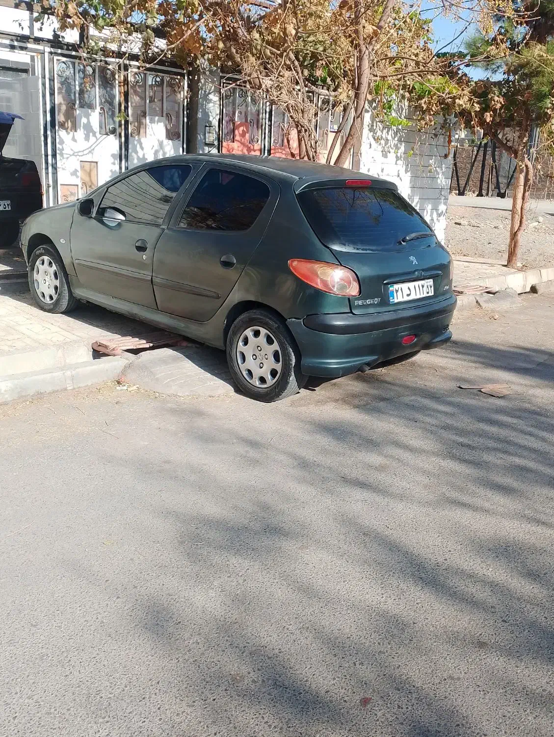 206مدل82|خودرو سواری و وانت|بیرجند, |دیوار