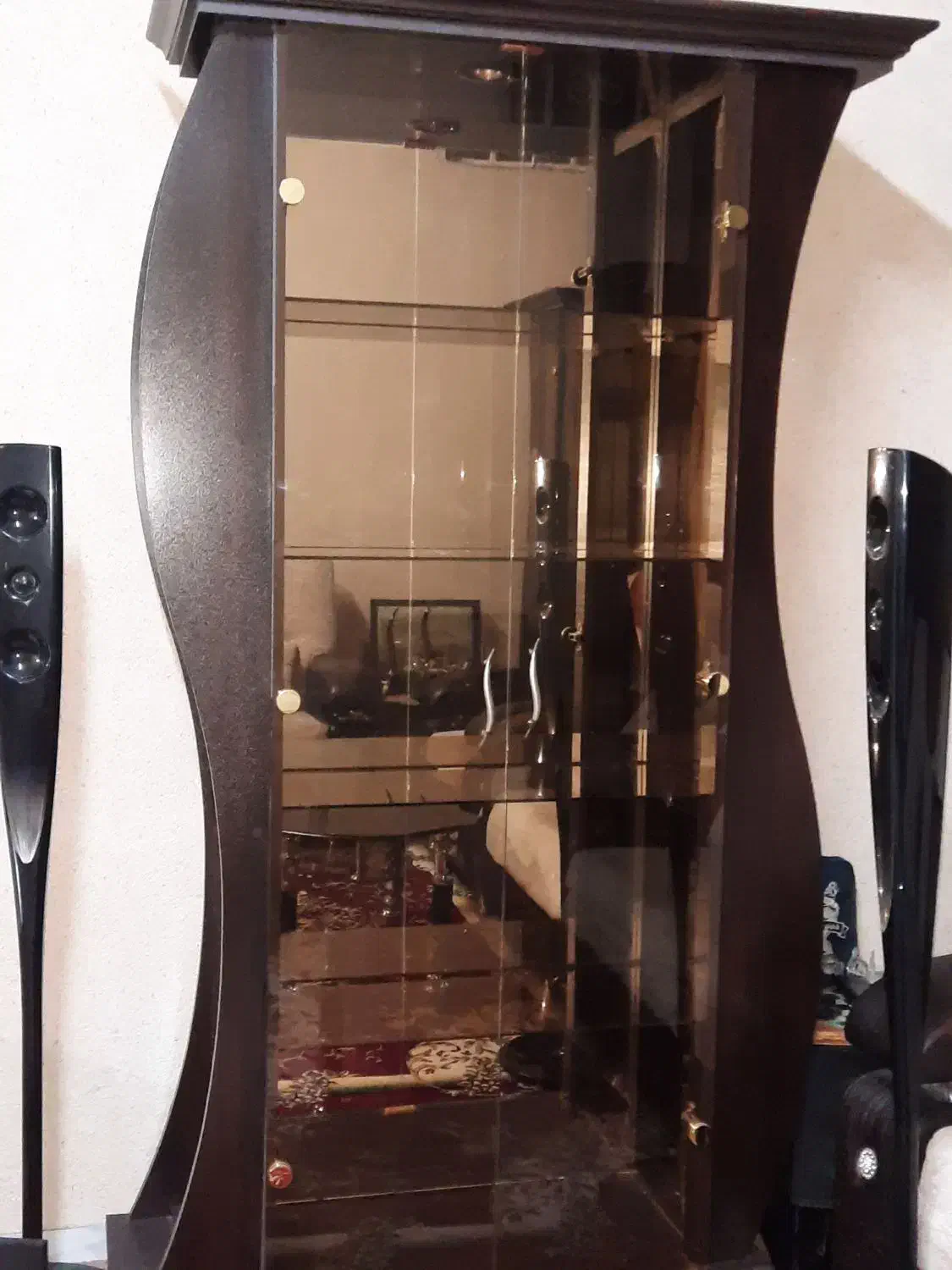 بوفه ویترین سالم|بوفه، ویترین، کنسول|رشت, دباغیان|دیوار