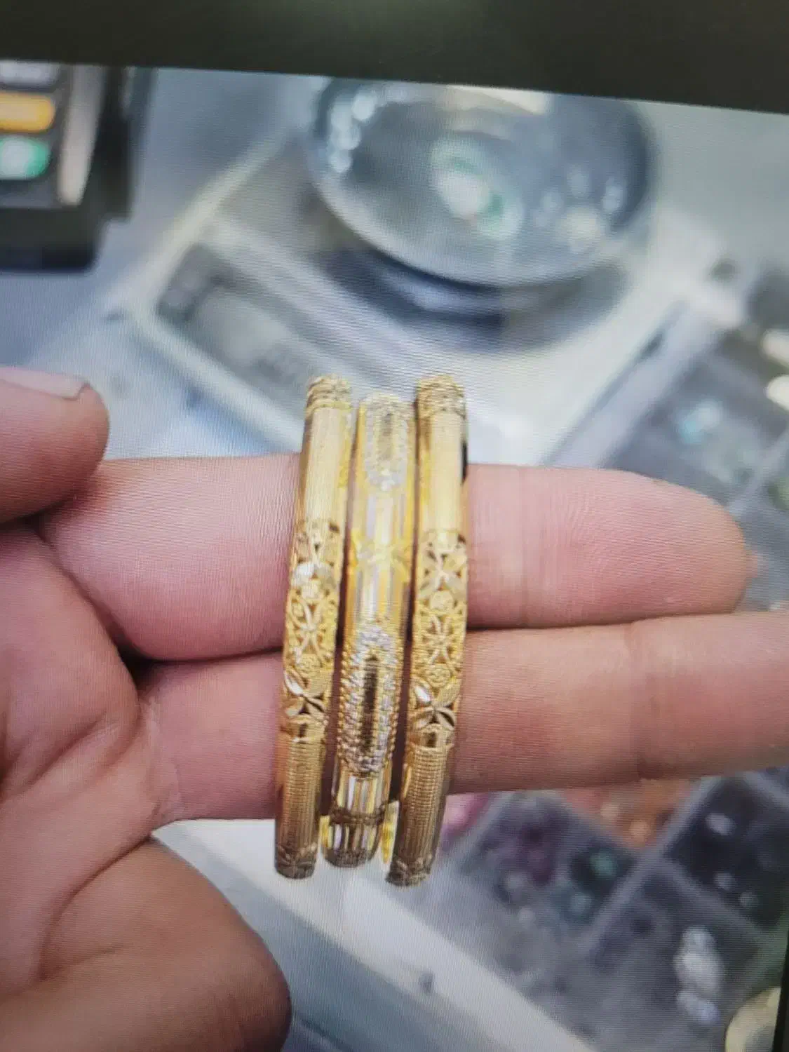 النگو نو|جواهرات|دوگنبدان, |دیوار