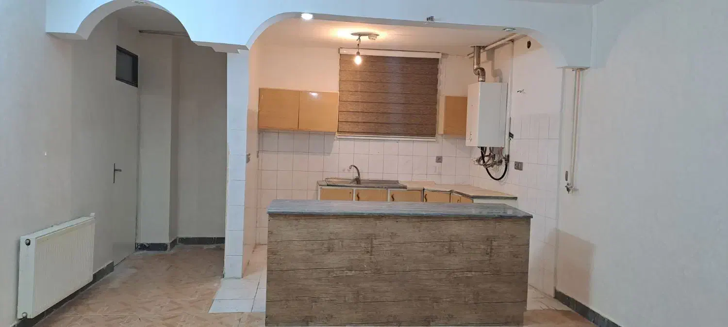 فروش فوری منزل مسکونی طبقه همکف b8|فروش آپارتمان|فولادشهر, B8|دیوار