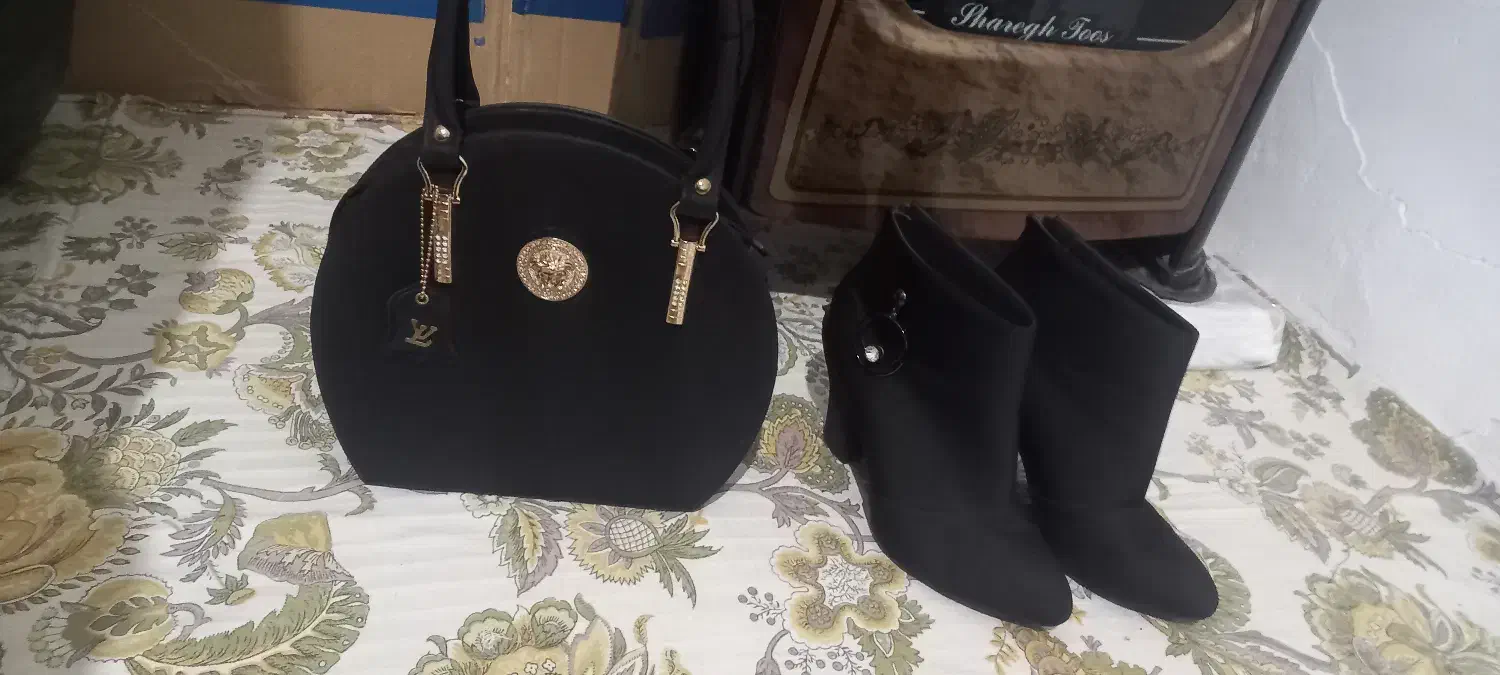 نیم بوت و کیف مجلسی|کیف، کفش، کمربند|درگز, |دیوار