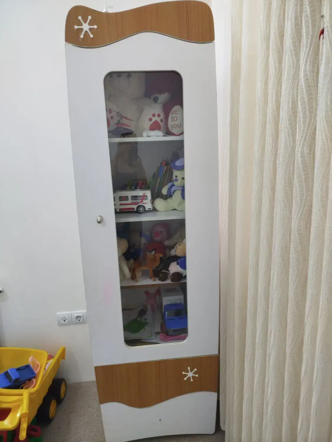 سرویس خواب کودک|تخت و سرویس خواب|شیراز, باغ تخت|دیوار