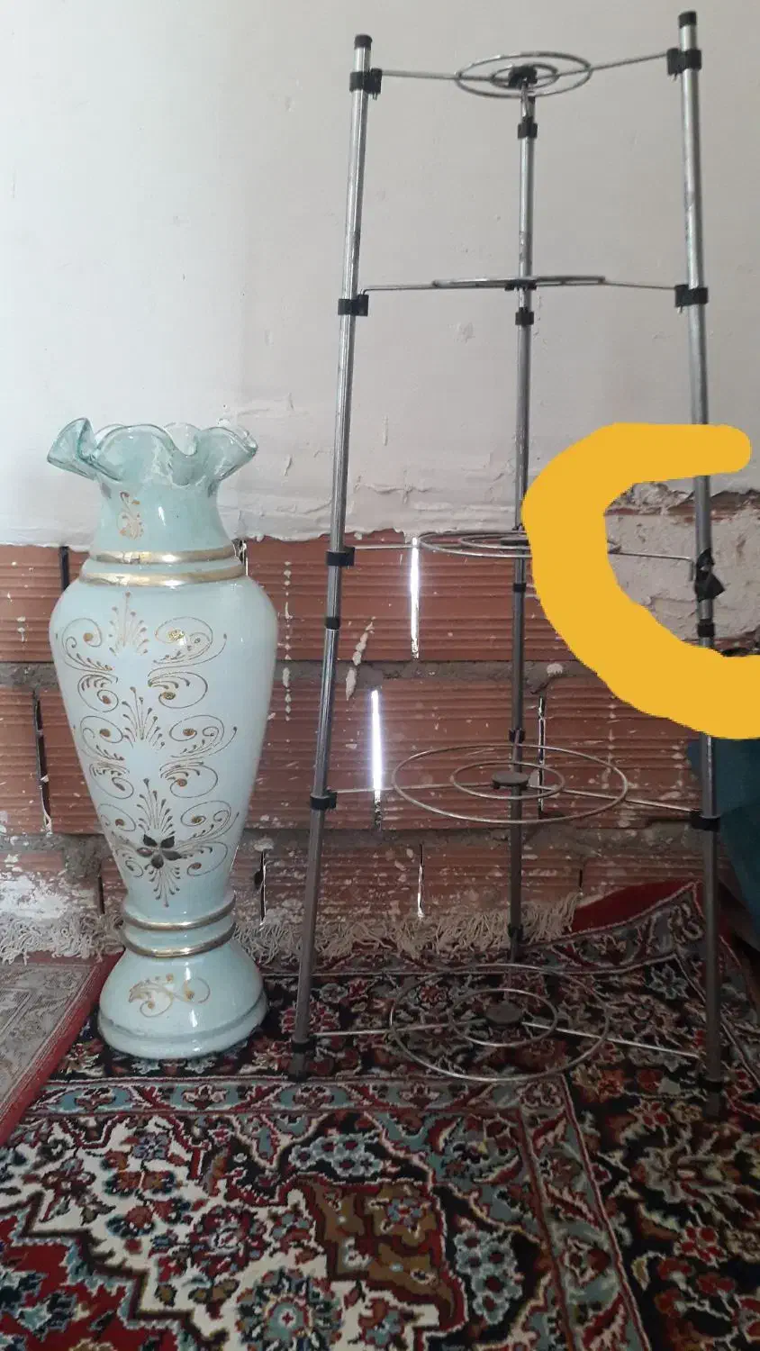 گلدان و پایه قابلمه هردو ۳۰۰|صنایع دستی و سایر لوازم تزئینی|گنبد کاووس, |دیوار