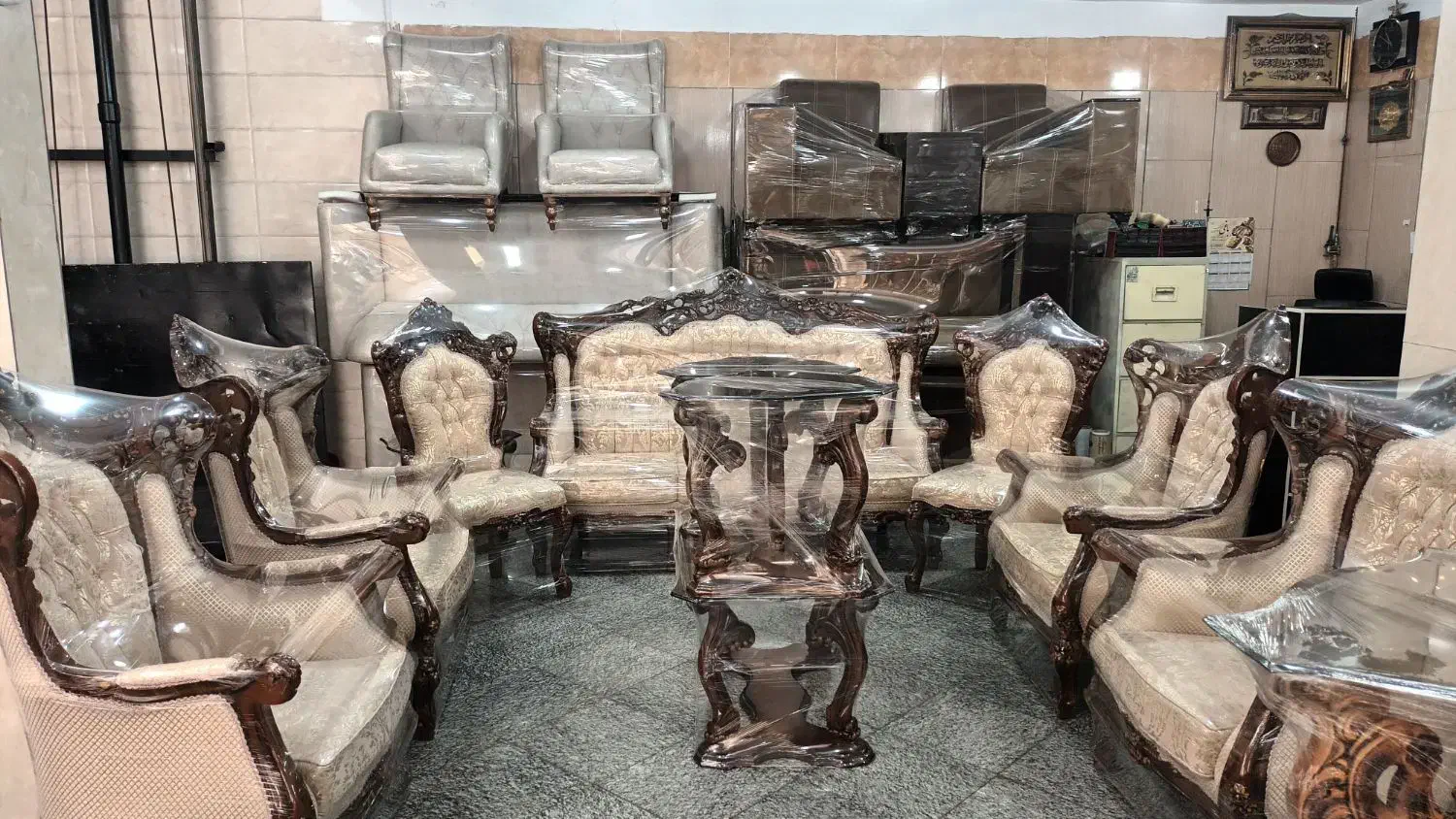 فروش و خریدار مبل دست دوم|مبلمان خانگی و میز عسلی|تهران, نعمت‌آباد|دیوار