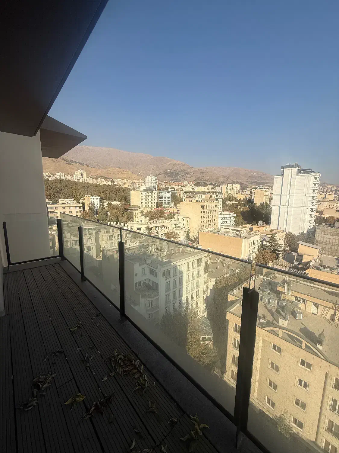 گلستان شمالی ۵۶۰ متر ۵ خواب مستر|فروش آپارتمان|تهران, صاحبقرانیه|دیوار