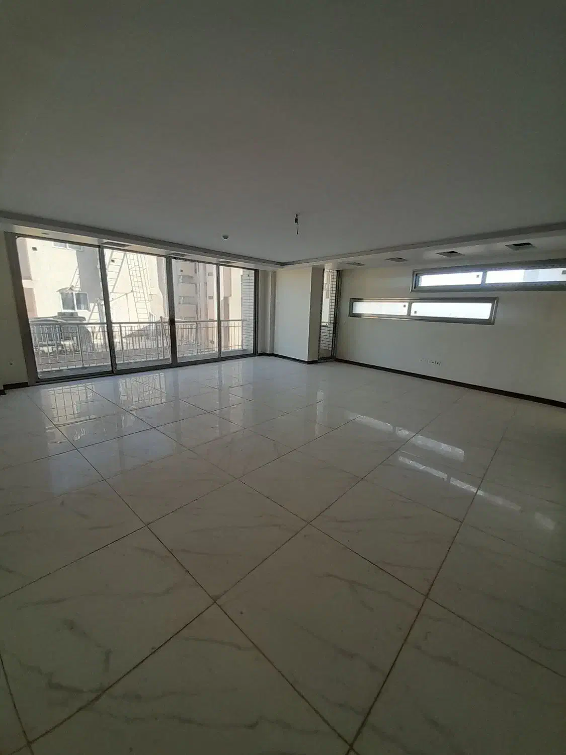 آپارتمان ۱۶۵ متری شهرک نگین یا معاوضه|فروش آپارتمان|اصفهان, صدف|دیوار