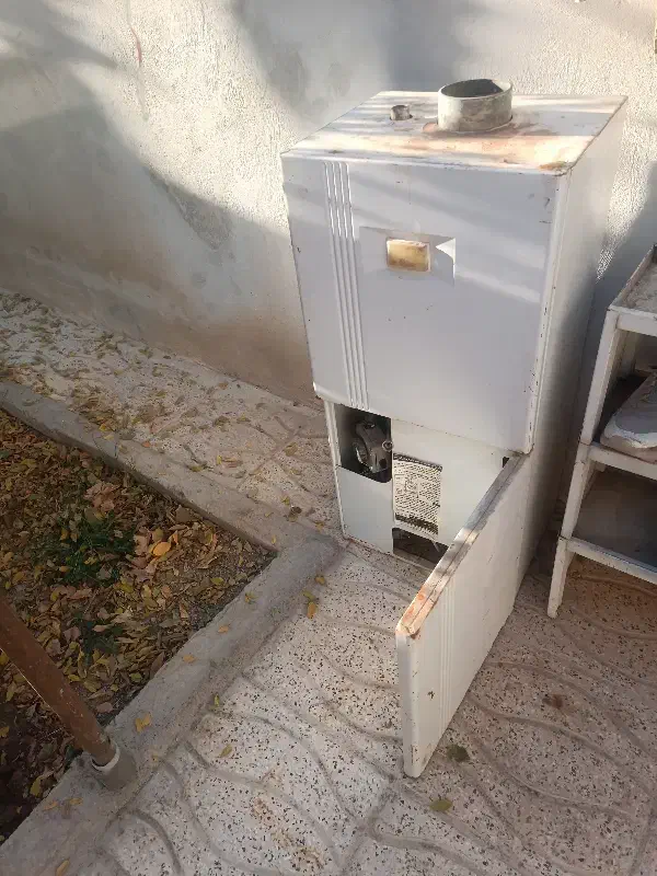 ماشین لباسشویی هایر و آبگرمکن مخزنی و موتور آب|ماشین لباسشویی و خشککن لباس|بجنورد, |دیوار