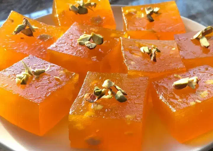 مسقطی سنتی لاری|خوردنی و آشامیدنی|شیراز, فرهنگ شهر|دیوار