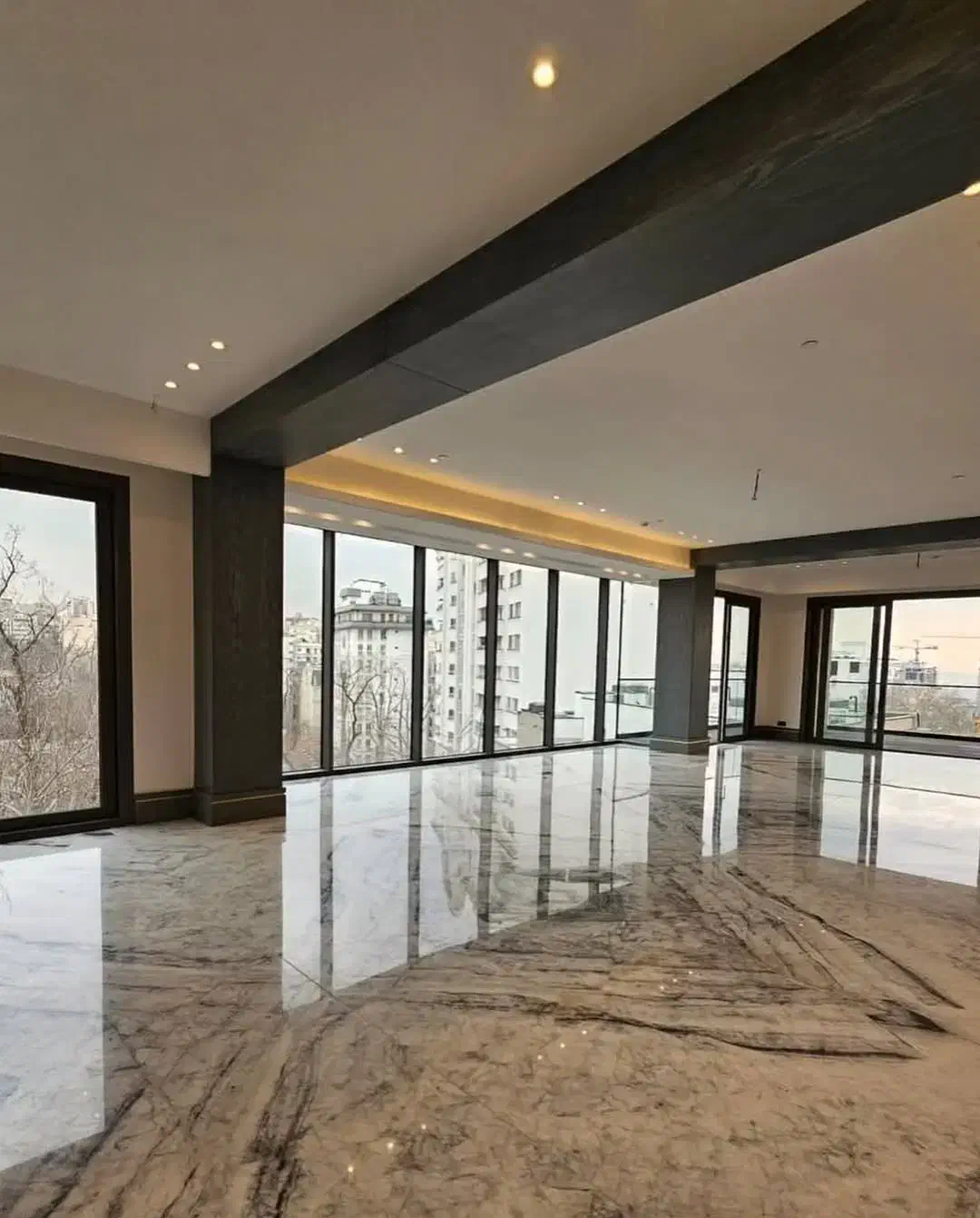 تاپ لوکیشن فرمانیه شرقی/142متر/3خواب