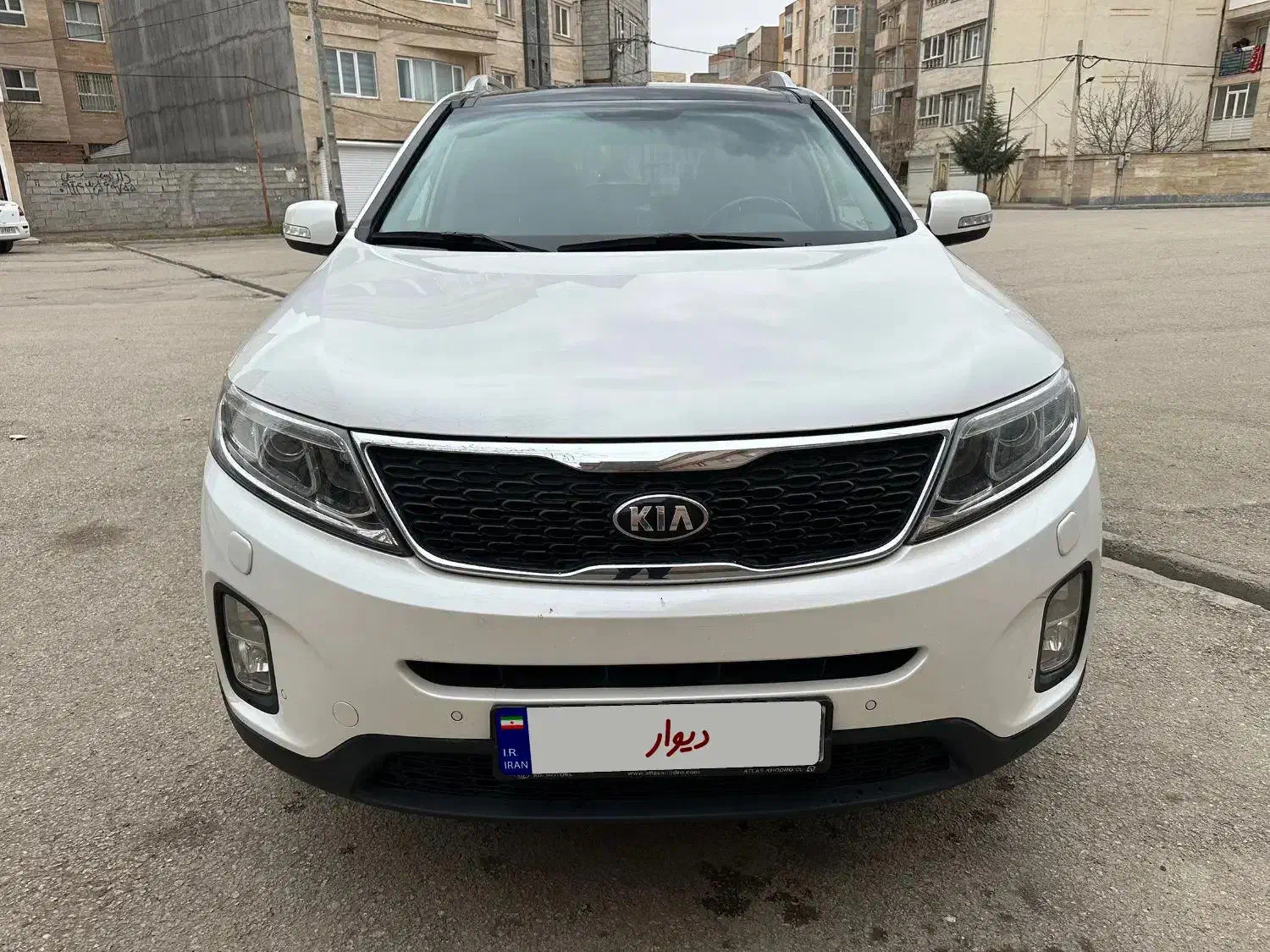 سورنتو ۲۰۱۳|خودرو سواری و وانت|تهران, جنتآباد جنوبی|دیوار