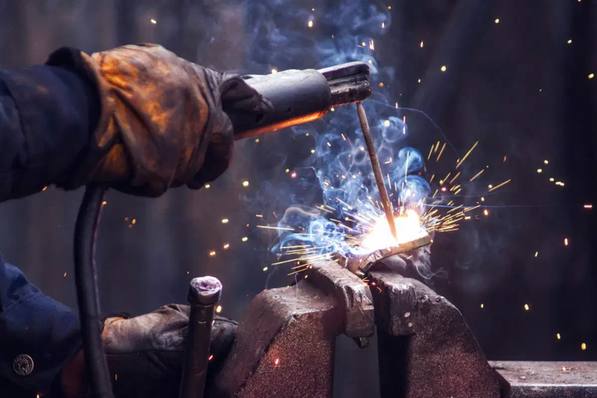 جوشکاری و ....|خدمات پیشه و مهارت|بندر کنگان, |دیوار