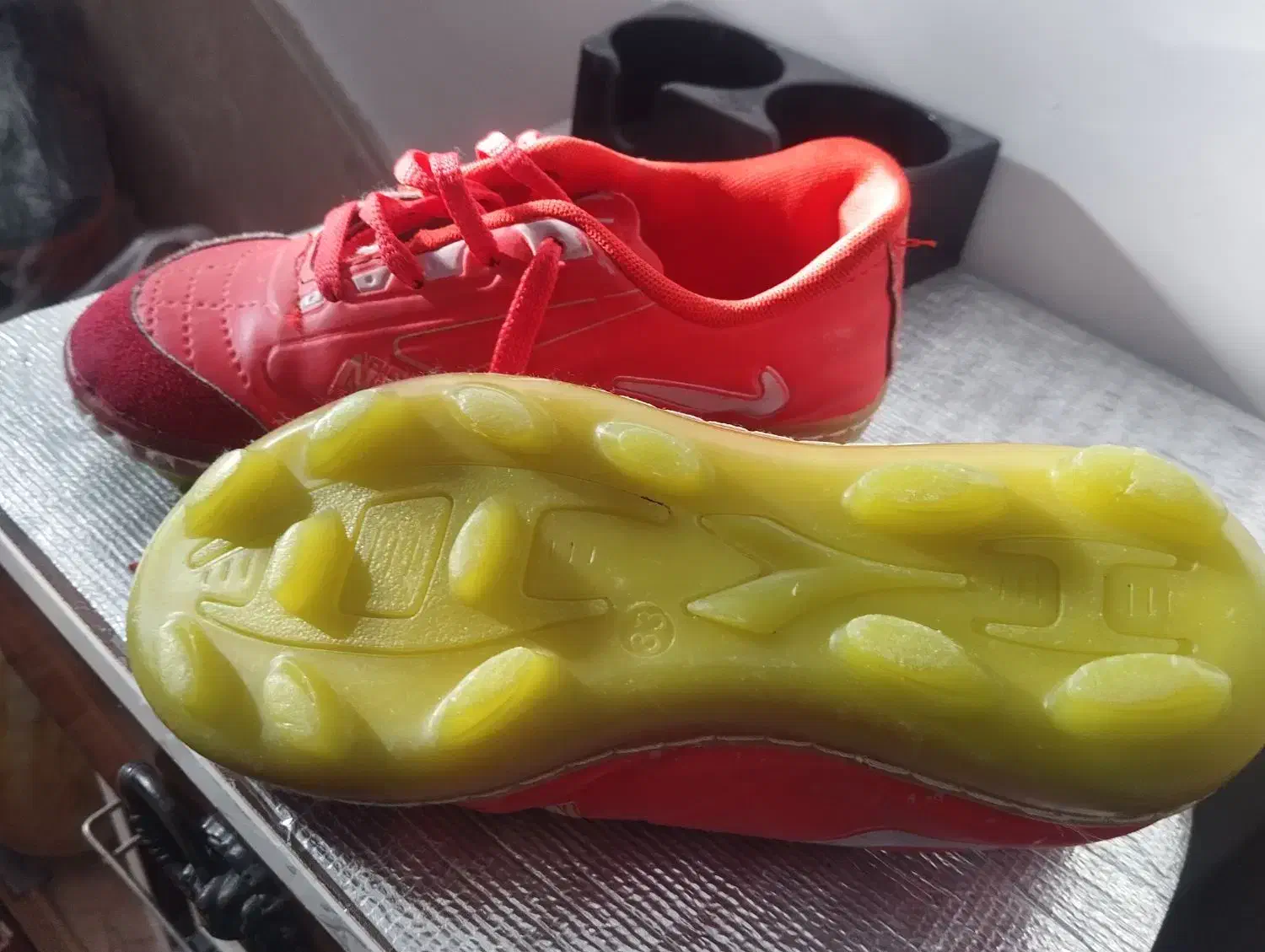 کفش فوتبال چمنی سایز 33|کیف، کفش، کمربند|ارومیه, |دیوار