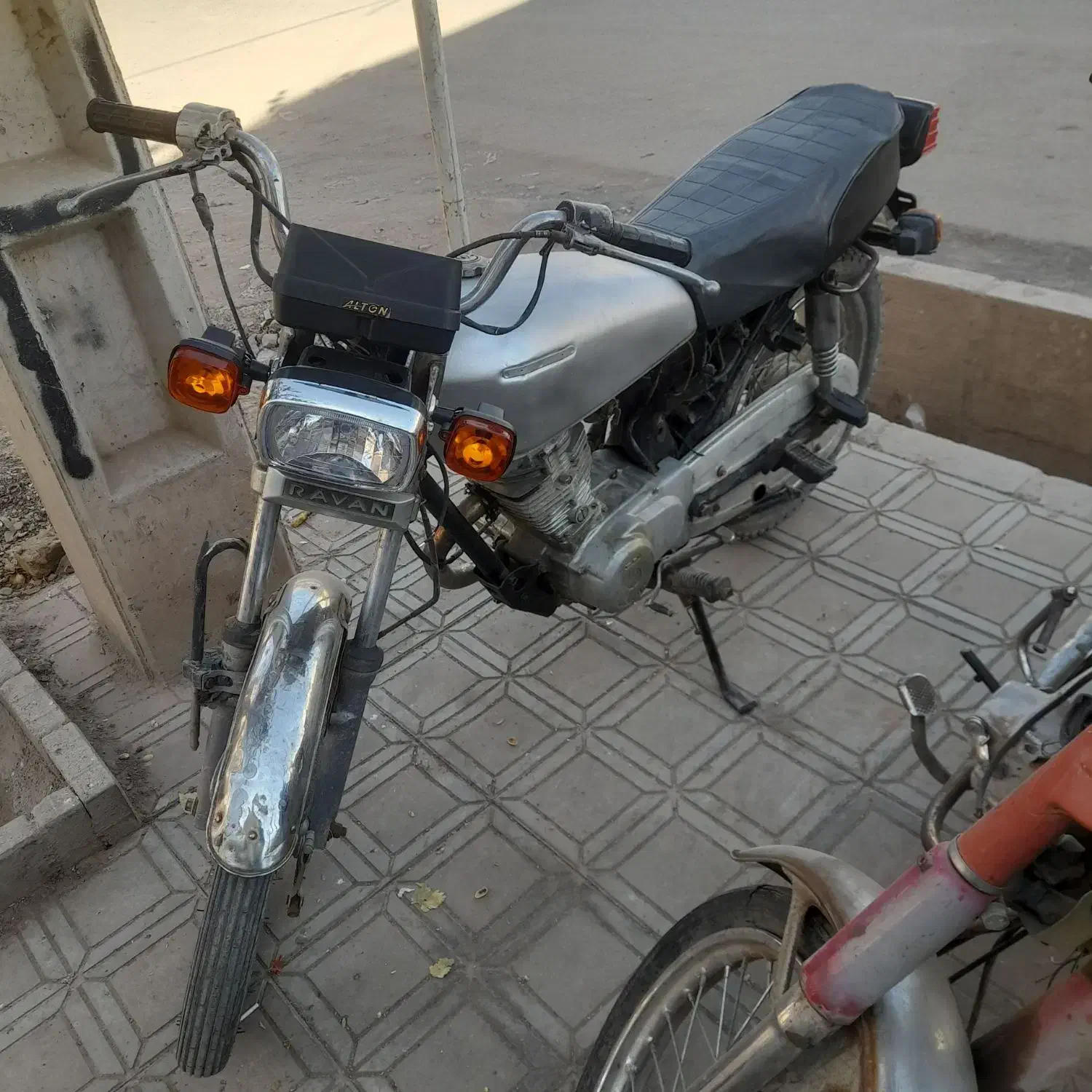 موتور مزایده ای|موتورسیکلت|اسفراین, |دیوار