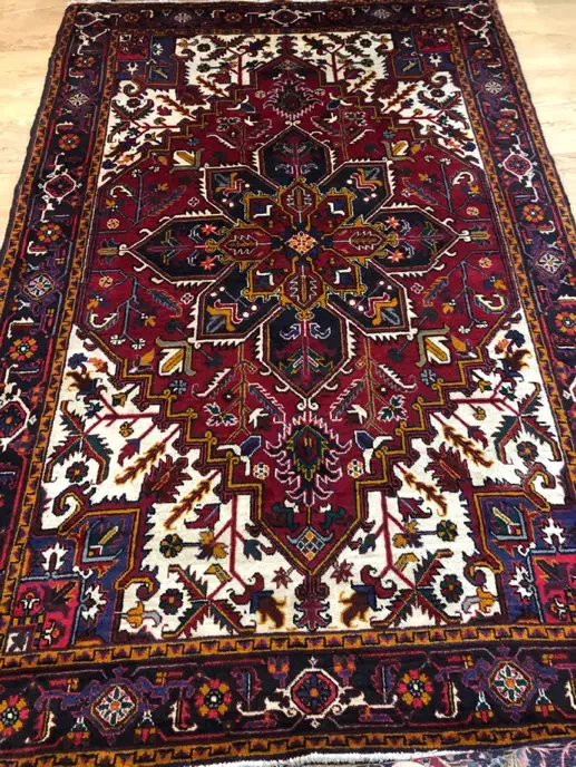 جفت هریس|فرش|ری, شهید بهشتی|دیوار