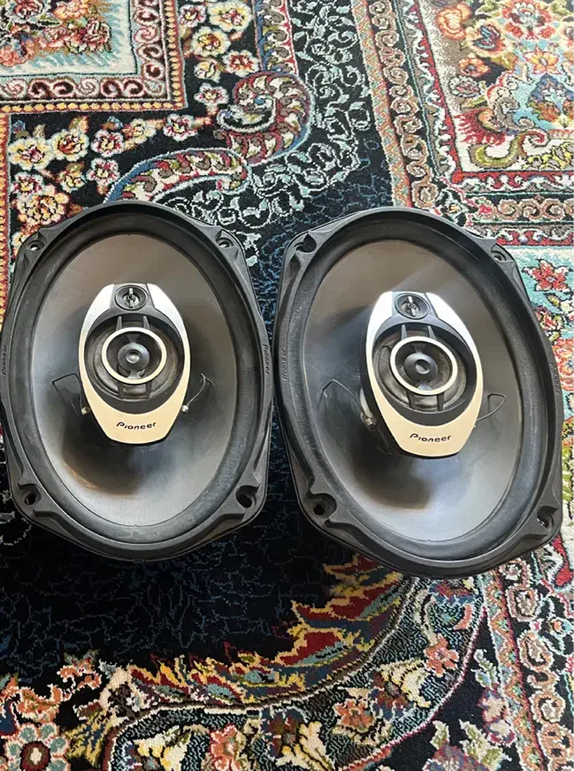 باند پایونیر ۶۹۶۳ویتنام بدون تعمیر سالم|قطعات یدکی و لوازم جانبی|شیراز, تندگویان|دیوار