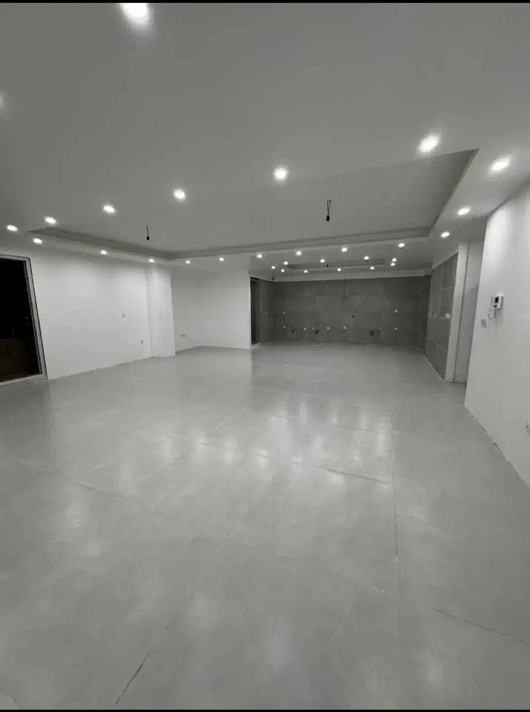 فروش فوری ۲۱۵ متری آزادشهر زیر قیمت منطقه|فروش آپارتمان|بندرعباس, |دیوار