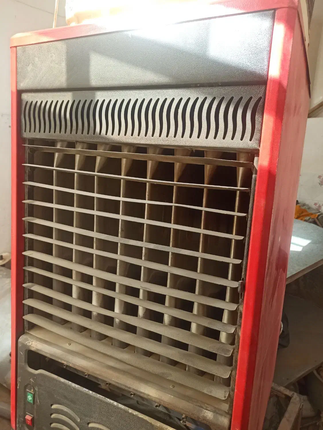 هیتر بخاری گازی تمیز سالم|بخاری، هیتر، شومینه|کاشان, مشکات|دیوار