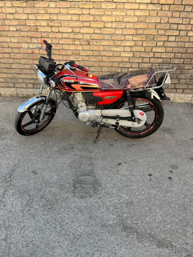 موتور هوندا 125 مدل 1395|موتورسیکلت|بروجرد, |دیوار