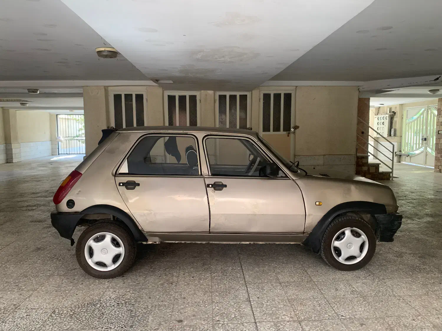 پی کی سال ۱۳۸۴ انژکتور|خودرو سواری و وانت|کرج, کرج نو|دیوار