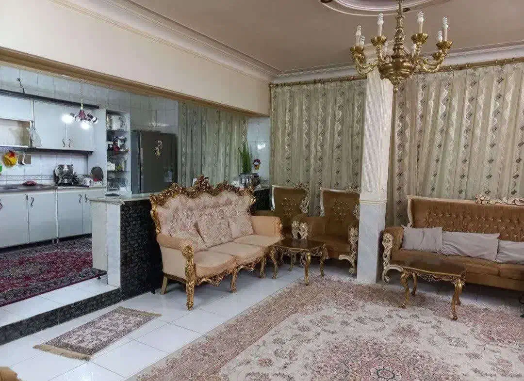 103متری/12متری دانشگاه/سندتکبرگ|فروش آپارتمان|قم, شاه سید علی|دیوار