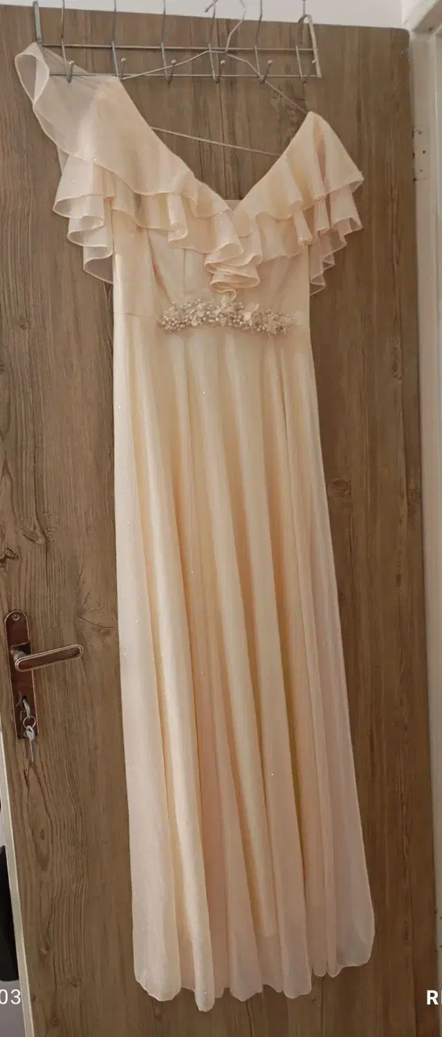 لباس مجلسی|لباس|گرمسار, |دیوار