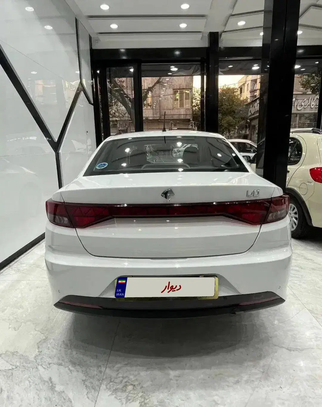 تاراv1 دنده نقد و اقساط|خودرو سواری و وانت|تهران, جمهوری|دیوار