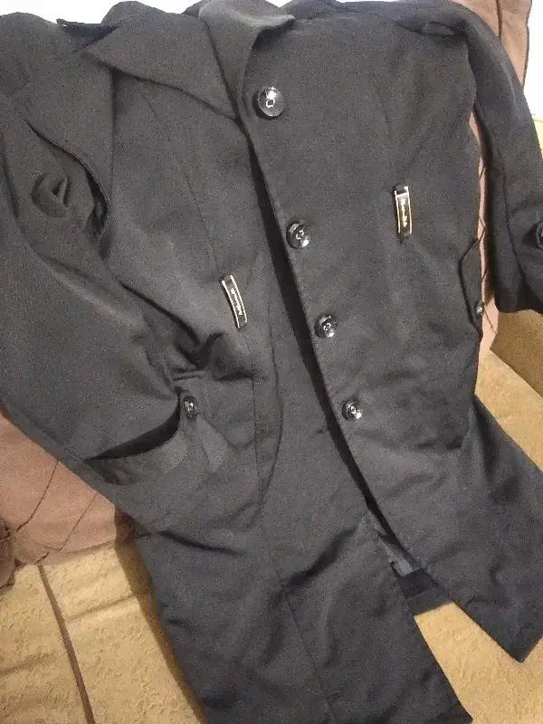 بارانی وپالتو|لباس|خوی, |دیوار