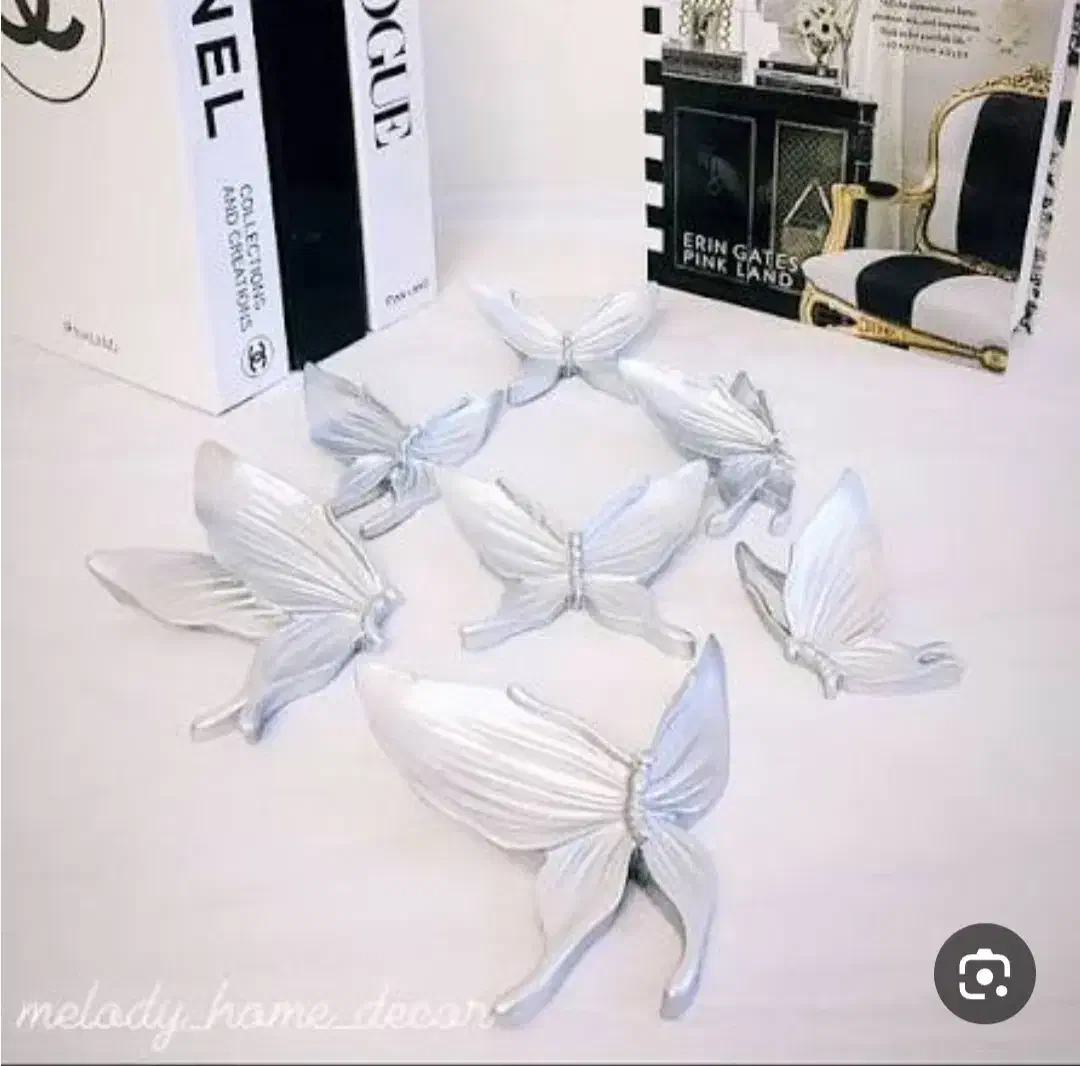 آینه|آینه|خرمشهر, |دیوار