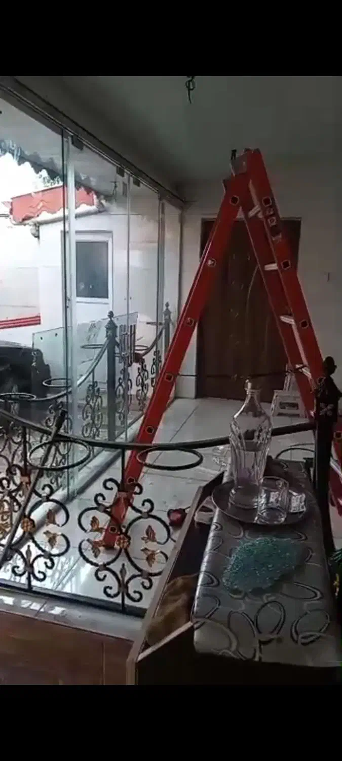 کرکره برقی ، شیشه سکوریت ، جک پارکینگ سایبان برقی|خدمات پیشه و مهارت|لاهیجان, گلستان|دیوار