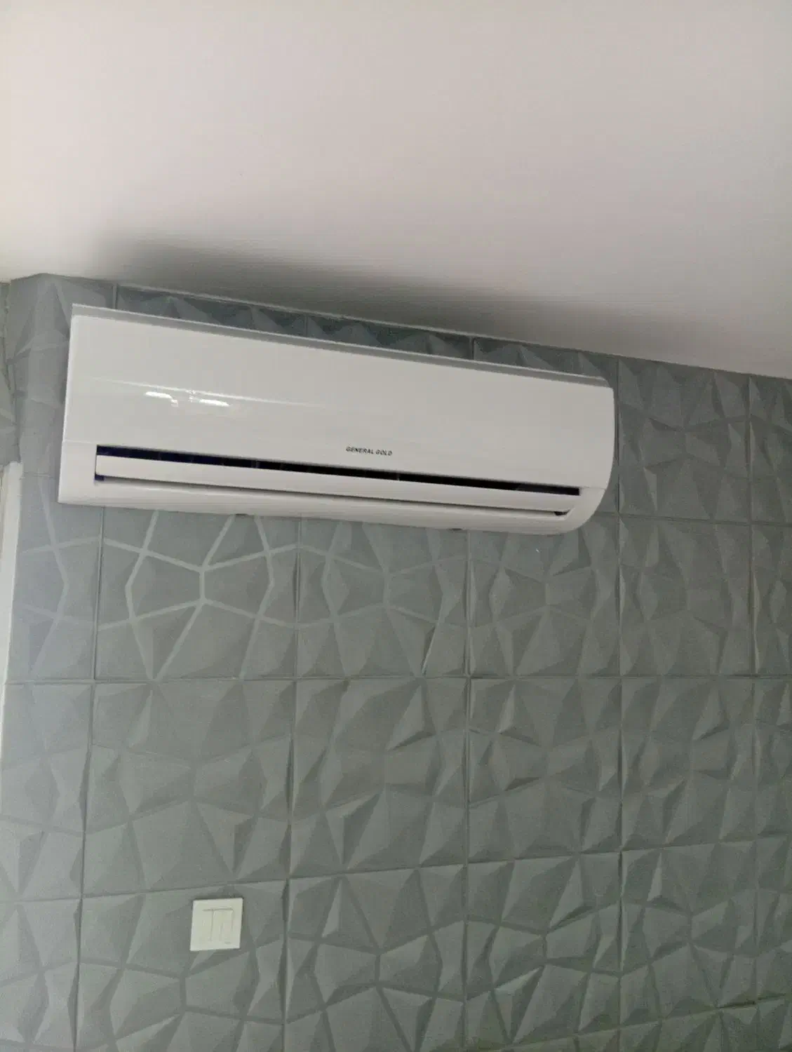 نصابان کولر اسپیلت|خدمات پیشه و مهارت|رشت, فلسطین|دیوار