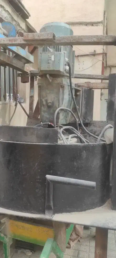 تعدادی دستگاه اتومات و نیمه اتومات بلوکه زنی برا|ماشینآلات صنعتی|مشهد, همت آباد|دیوار