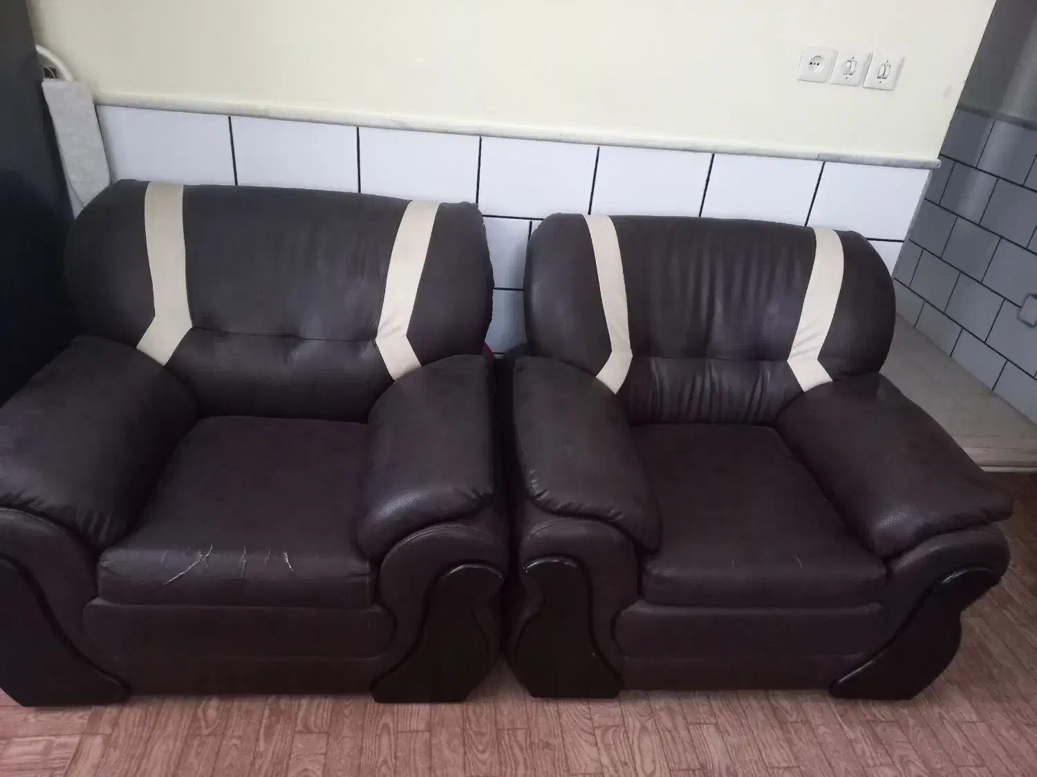 مبل چرم|مبلمان خانگی و میز عسلی|ساوه, |دیوار