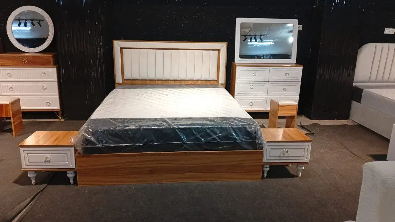 انواع آینه،در تجهیزات ارایشگری عموصفا|آرایشگاه و سالن‌های زیبایی|دوگنبدان, |دیوار