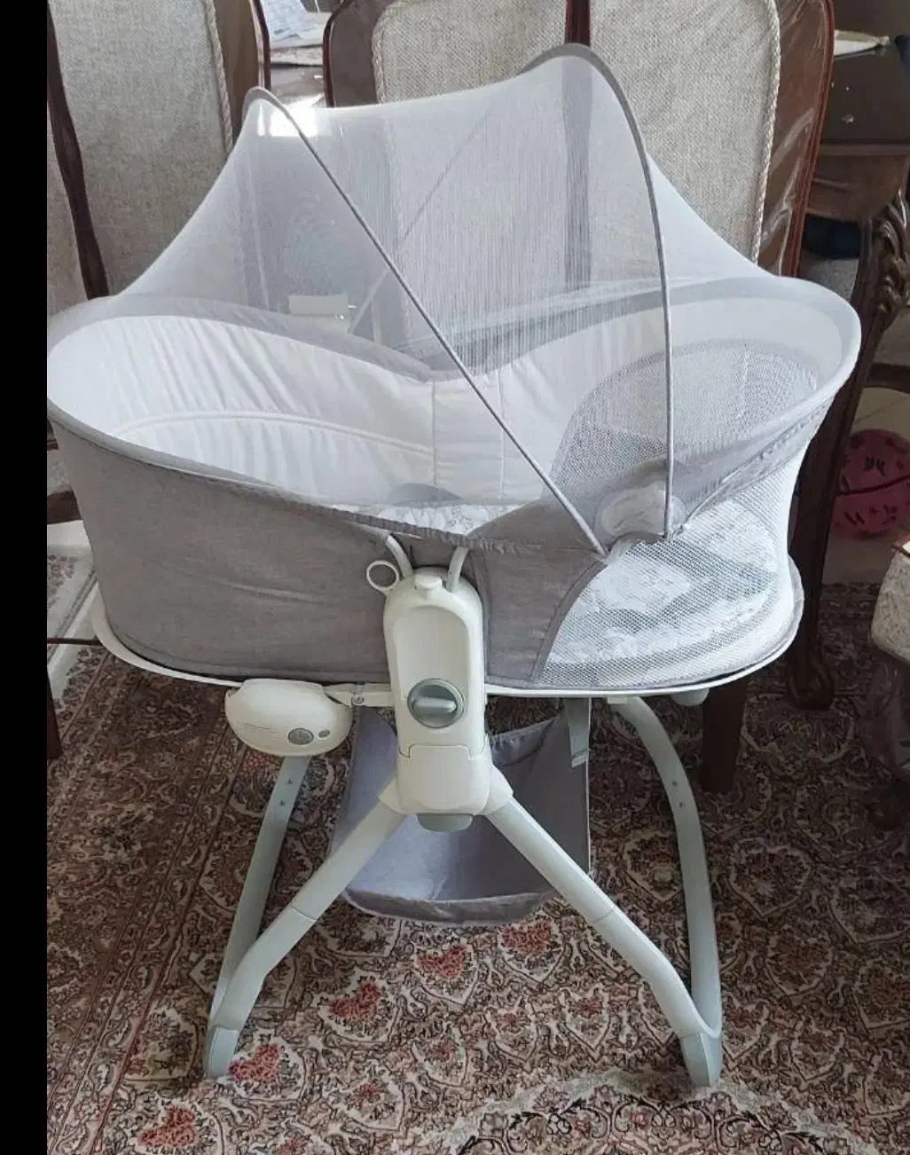 تخت نوزاد|اسباب و اثاث بچه|تهران, آهنگران (سراسیاب دولاب)|دیوار