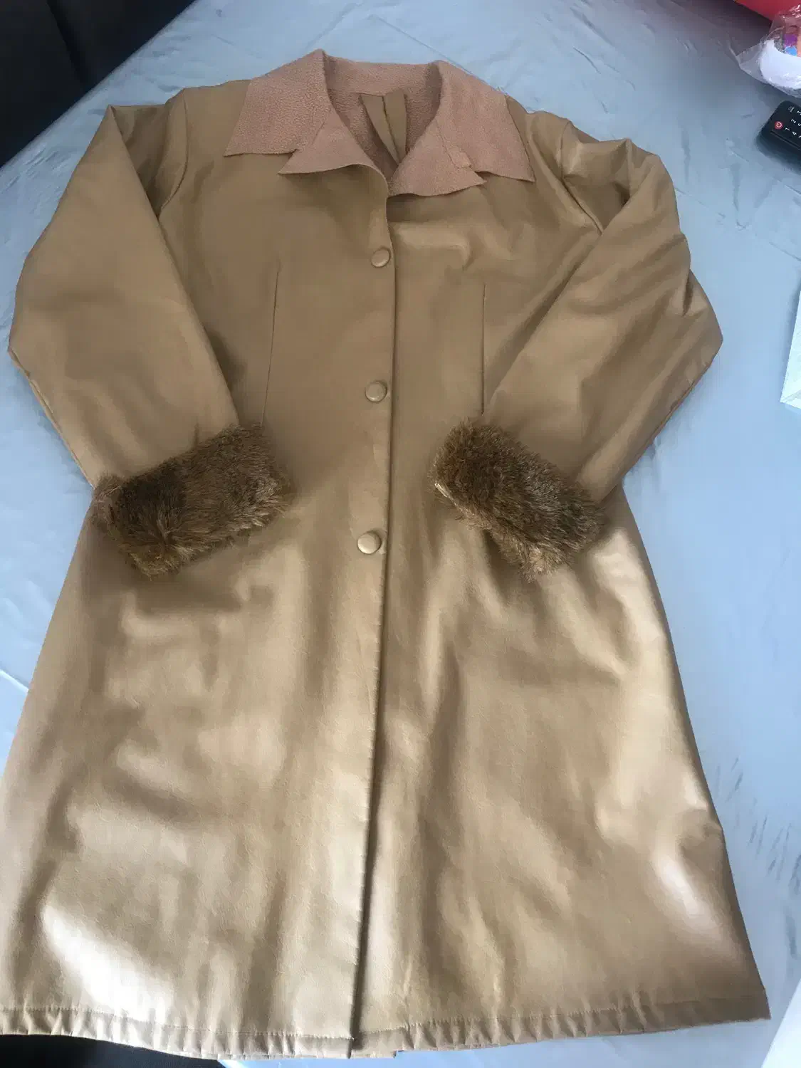 لباس های گرم|لباس|رشت, رشتیان|دیوار