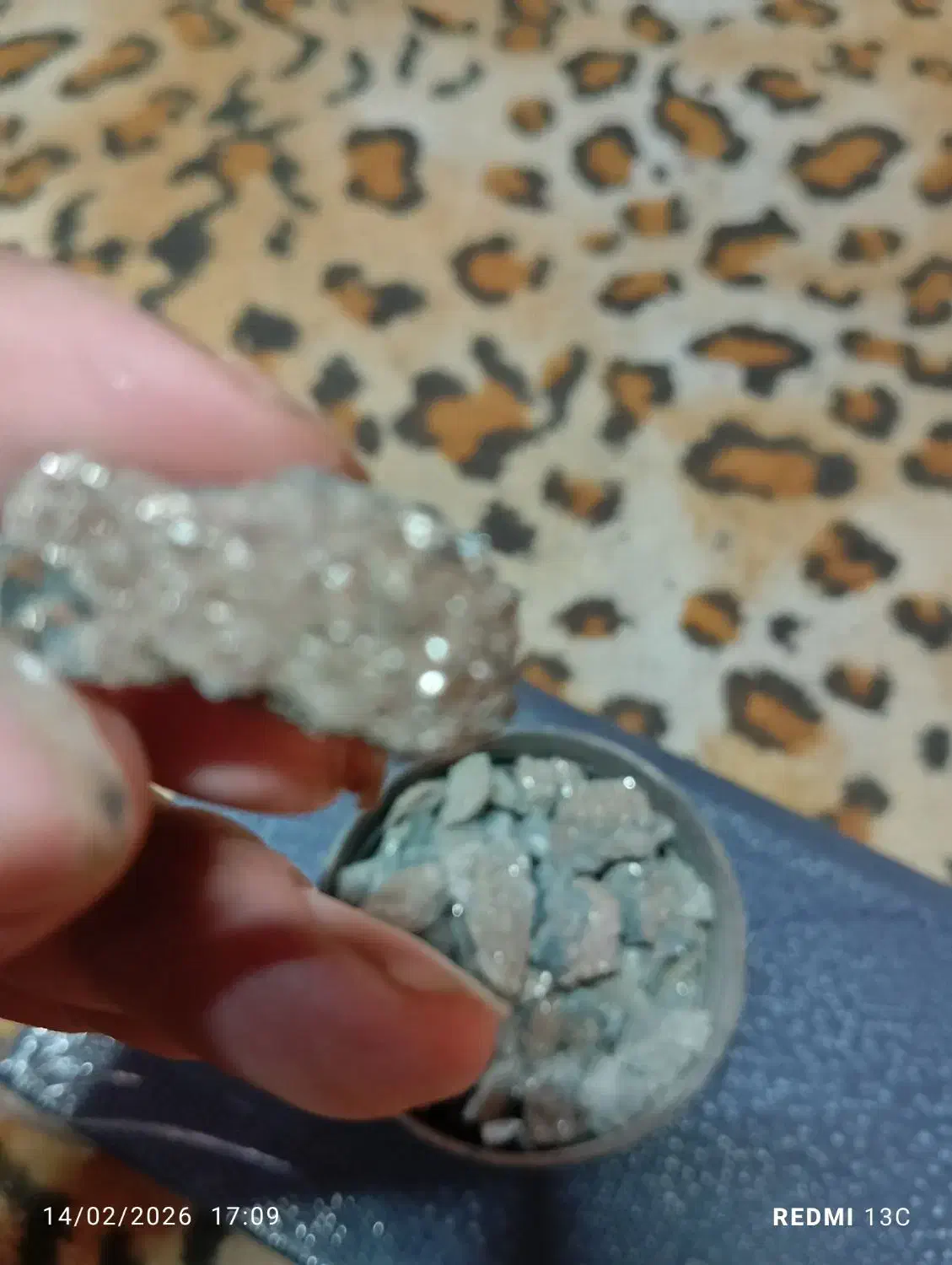 سنگ پریت|کلکسیون اشیاء عتیقه|بروجن, |دیوار