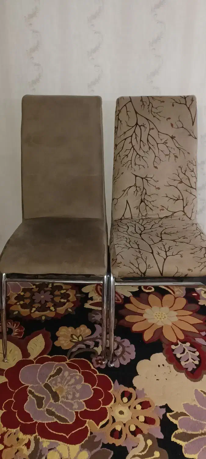 ۴ عدد صندلی|میز و صندلی غذاخوری|فولادشهر, C5|دیوار