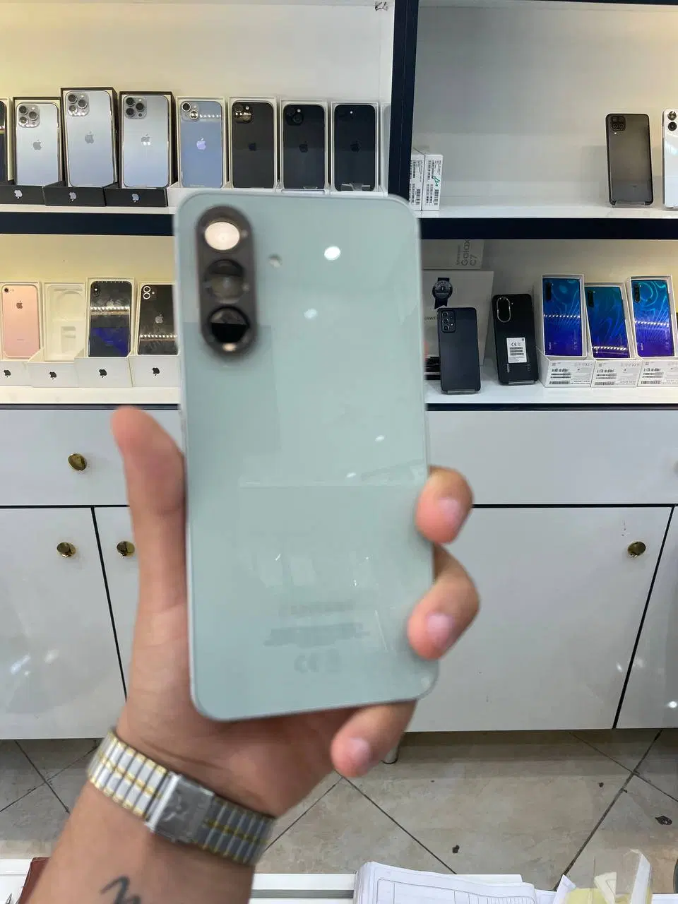 Samsung A56 256GB 12GB RAM کاملاً نو گارانتی فعال|موبایل|کرج, گوهردشت|دیوار