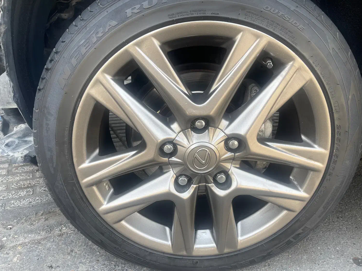 رینگ لگسوس lx570|قطعات یدکی و لوازم جانبی|شیراز, سفیرشمالی|دیوار