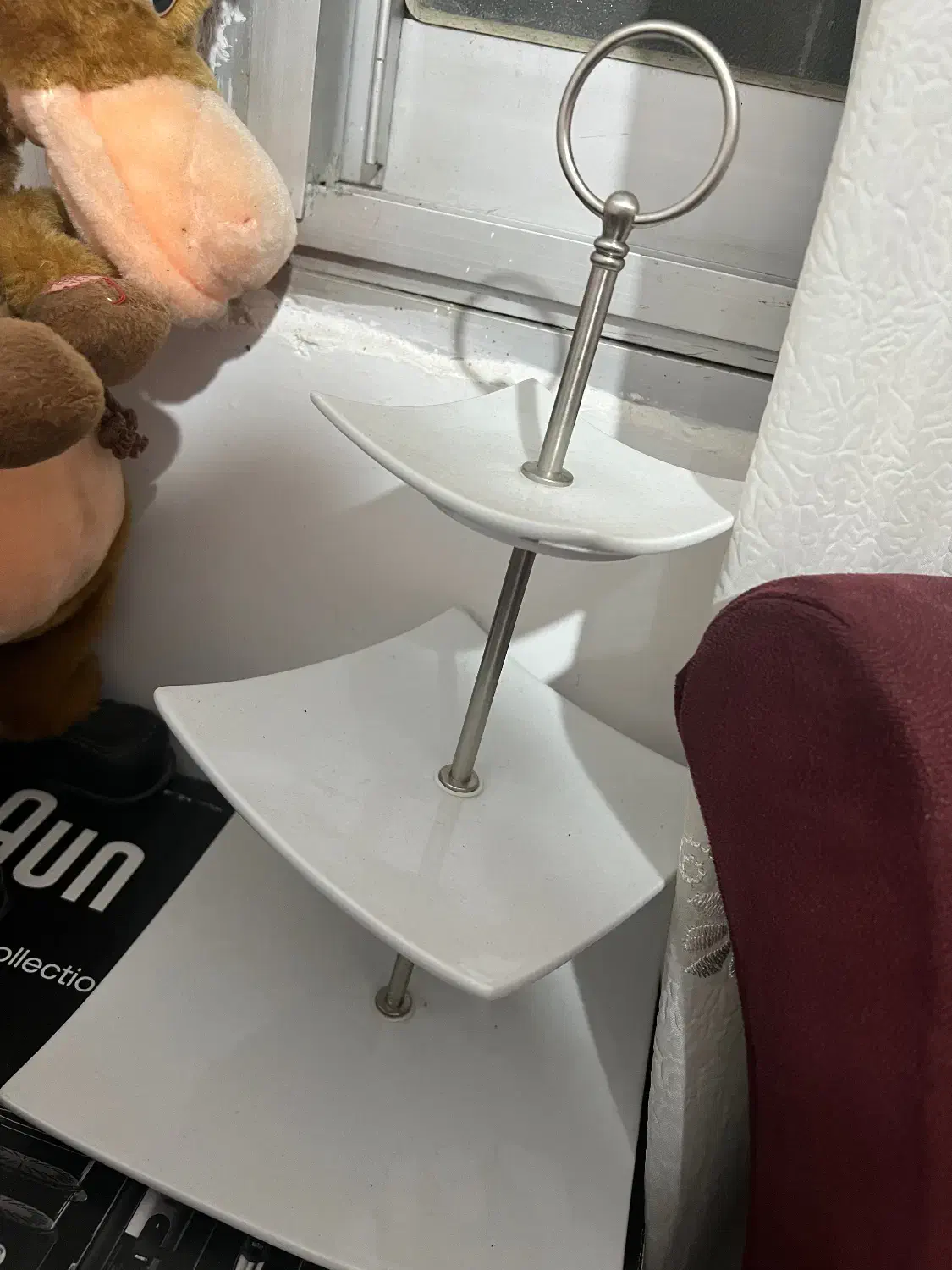 تعدادی ظروف انتیک نو کلکسیونی|کلکسیون اشیاء عتیقه|رشت, استادسرا|دیوار